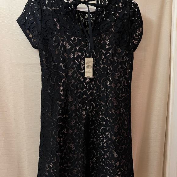 LOFT women’s black lace dress with lining size 0P mini designer tie up back - Picture 3 of 7